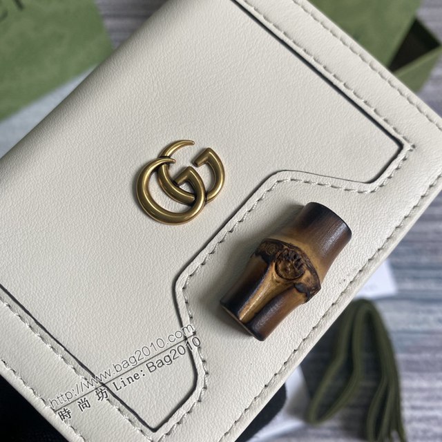 Gucci新款卡包 古馳竹子設計小牛皮錢包 Gucci全皮純色零錢包 658244  ydg3015